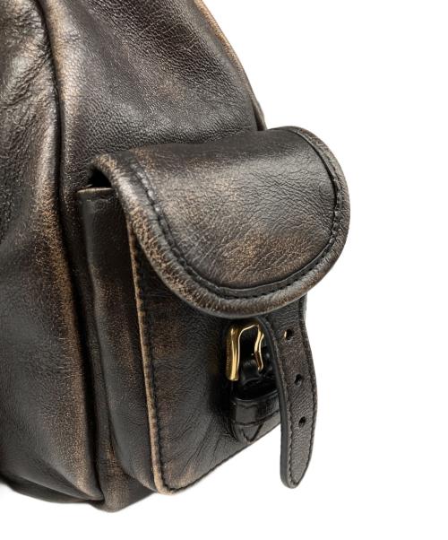 MIU MIU（ミュウミュウ）MIU MIU (ミュウミュウ) ポケット ナッパレザー バッグ 5BC189 ダークブラウンの古着・服飾アイテム