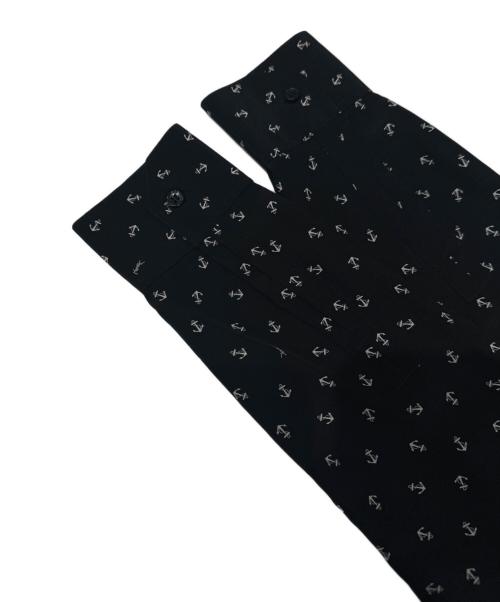 Saint Laurent Paris（サンローランパリ）Saint Laurent Paris (サンローランパリ) アンカー 総柄シャツ ブラック サイズ:39の古着・服飾アイテム
