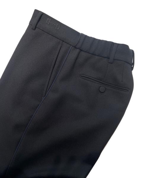 GUCCI（グッチ）GUCCI (グッチ) サイドラインイージースラックス/727451 ZAMDQ ブラック サイズ:48の古着・服飾アイテム