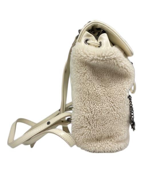 CHANEL（シャネル）CHANEL (シャネル) バックパック ホワイトの古着・服飾アイテム