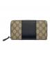 GUCCI（グッチ）の古着「GGスプリーム ラウンドファスナーロングウォレット」｜ベージュ×ブラック