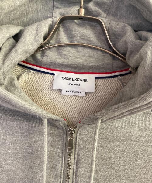 Thom Browne（トムブラウン）Thom Browne (トムブラウン) クラシック ループバック 4BAR フルジップアップ フーディー グレー サイズ:サイズ表記なしの古着・服飾アイテム