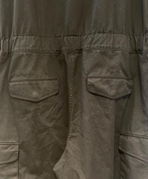s'yte（サイト）s'yte (サイト) COTTON TWILL 6-POCKET ZIP-UP JUMPSUIT ブラック サイズ:3の古着・服飾アイテム