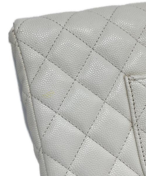CHANEL（シャネル）CHANEL (シャネル) キャビアスキン クラッチバッグ ホワイトの古着・服飾アイテム