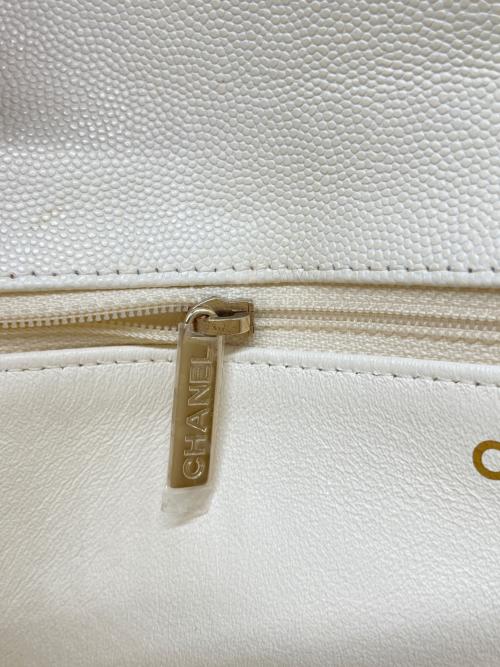 CHANEL（シャネル）CHANEL (シャネル) キャビアスキン クラッチバッグ ホワイトの古着・服飾アイテム