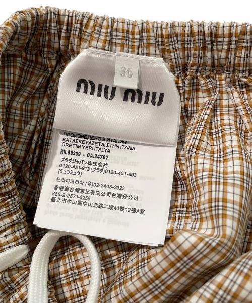 MIU MIU（ミュウミュウ）MIU MIU (ミュウミュウ) チェックスカート ベージュ サイズ:36の古着・服飾アイテム