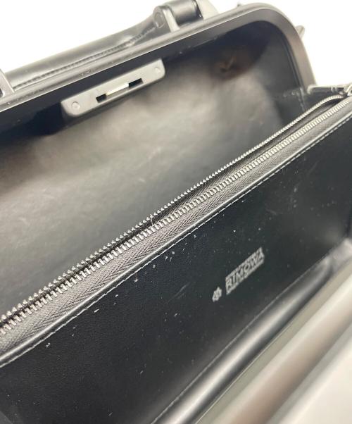 RIMOWA（リモワ）RIMOWA (リモワ) クロスボディバッグ 16 ブラックの古着・服飾アイテム