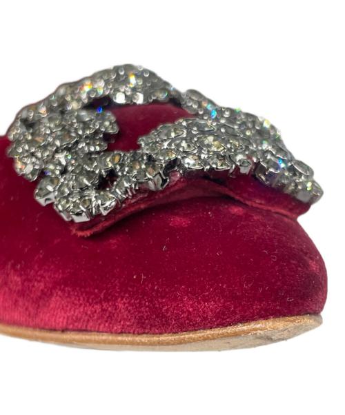 Manolo Blahnik（マノロブラニク）Manolo Blahnik (マノロブラニク) HANGISIFLAT ベルベット ビジューパンプス ボルドー サイズ:38の古着・服飾アイテム