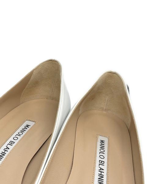 Manolo Blahnik（マノロブラニク）Manolo Blahnik (マノロブラニク) レザーパンプス ホワイト サイズ:361/2の古着・服飾アイテム