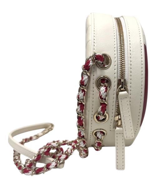CHANEL（シャネル）CHANEL (シャネル) ラウンドスモールチェーンショルダーバッグ クルーズライン AS0209 アイボリー×レッド サイズ:-の古着・服飾アイテム