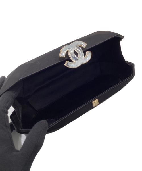 CHANEL（シャネル）CHANEL (シャネル) スワロフスキー ココマーク クラッチバッグ ブラックの古着・服飾アイテム