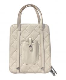 CHANEL（シャネル）の古着「アイパッドバッグ」｜アイボリー