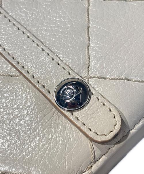 CHANEL（シャネル）CHANEL (シャネル) アイパッドバッグ アイボリーの古着・服飾アイテム