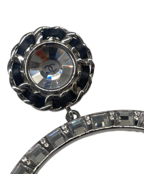 CHANEL（シャネル）CHANEL (シャネル) サークルロゴ イヤリング シルバー×ブラックの古着・服飾アイテム