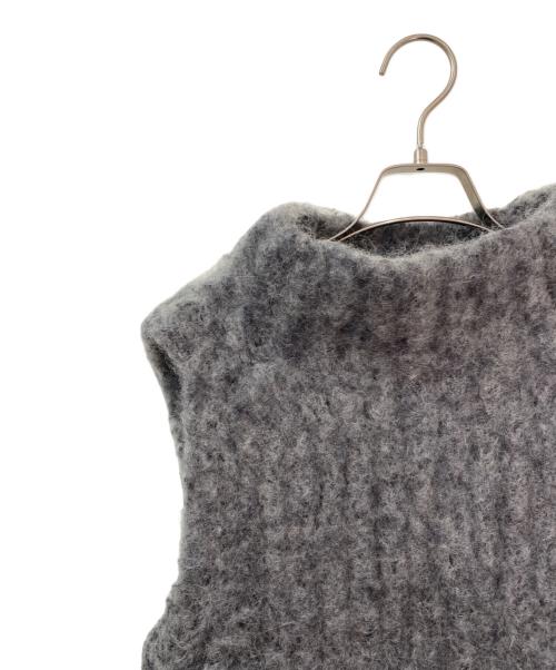 CECILIE BAHNSEN（セシリーバンセン）CECILIE BAHNSEN (セシリーバンセン) ノースリーブニット グレー サイズ:XS/Sの古着・服飾アイテム