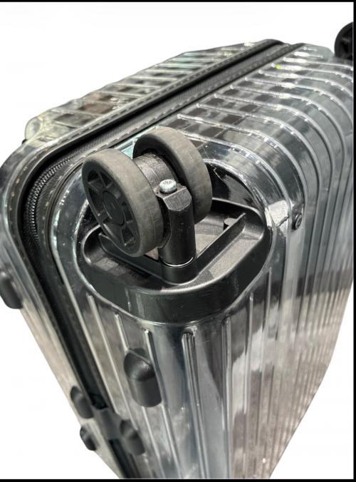 RIMOWA（リモワ）RIMOWA (リモワ) OFFWHITE (オフホワイト) Essential53/シースルーキャビン37L ブラック×ホワイト サイズ:37Lの古着・服飾アイテム