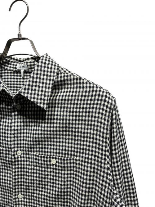 LOEWE（ロエベ）LOEWE (ロエベ) ギンガムチェックシャツ/H526Y05W04 ホワイト×ブラック サイズ:40の古着・服飾アイテム
