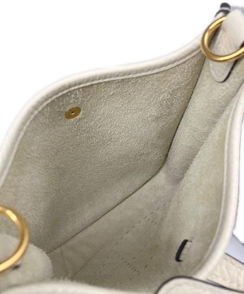 HERMES（エルメス）HERMES (エルメス) エブリン TPM/ゴールド金具/トリヨンクレマンス/アイボリー/K刻印 アイボリー サイズ:TPMの古着・服飾アイテム