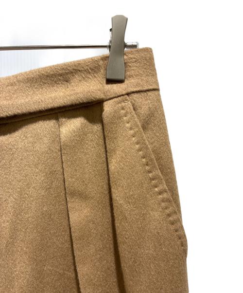MaxMara（マックスマーラ）MaxMara (マックスマーラ) キャメルスラックス/Camel slacks ベージュ サイズ:42の古着・服飾アイテム
