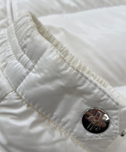 MONCLER（モンクレール）MONCLER (モンクレール) SASSIERE/ダウンジャケット ホワイト サイズ:2の古着・服飾アイテム