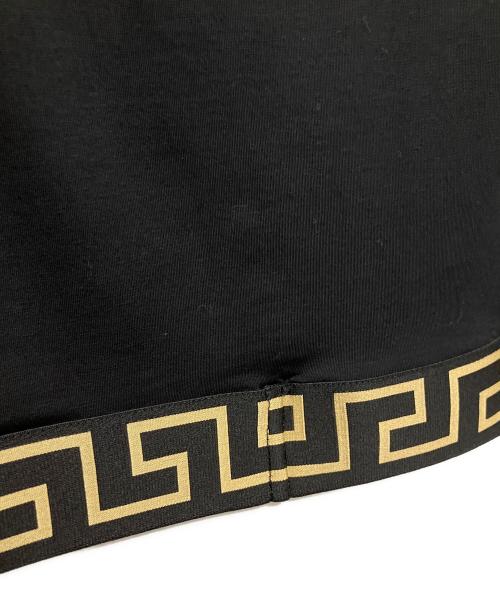 VERSACE（ヴェルサーチ）VERSACE (ヴェルサーチ) Greca Border cropped tank top ブラック サイズ:5の古着・服飾アイテム