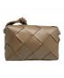 BOTTEGA VENETA (ボッテガベネタ) スモールカセットカメラバッグ ブラウン サイズ:-：150000円