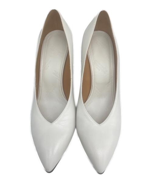Maison Margiela（メゾンマルジェラ）Maison Margiela (メゾンマルジェラ) Pointed-Toe Chunky Heel Pumps ポインテッドトゥチャンキーヒールパンプス/58WL0108 ホワイト サイズ:37の古着・服飾アイテム