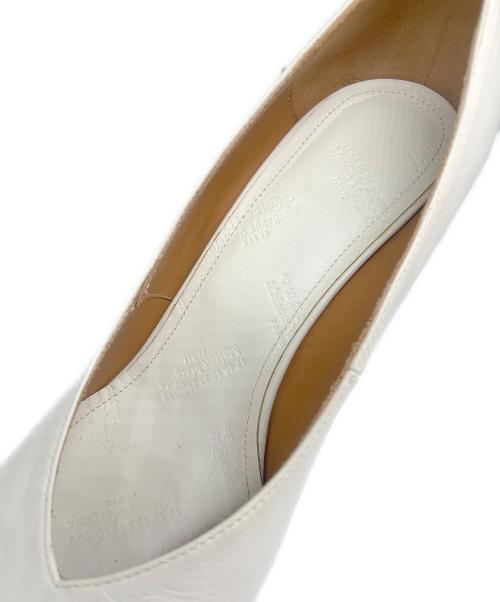 Maison Margiela（メゾンマルジェラ）Maison Margiela (メゾンマルジェラ) Pointed-Toe Chunky Heel Pumps ポインテッドトゥチャンキーヒールパンプス/58WL0108 ホワイト サイズ:37の古着・服飾アイテム