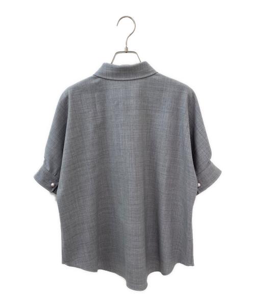 MADISON BLUE（マディソンブルー）MADISON BLUE (マディソンブルー) PUFF SL SH PEARL BUTTON W/PE グレー サイズ:02（M）の古着・服飾アイテム