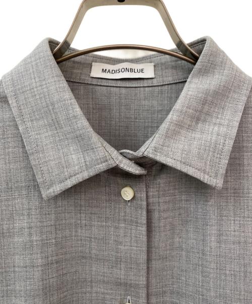 MADISON BLUE（マディソンブルー）MADISON BLUE (マディソンブルー) PUFF SL SH PEARL BUTTON W/PE グレー サイズ:02（M）の古着・服飾アイテム