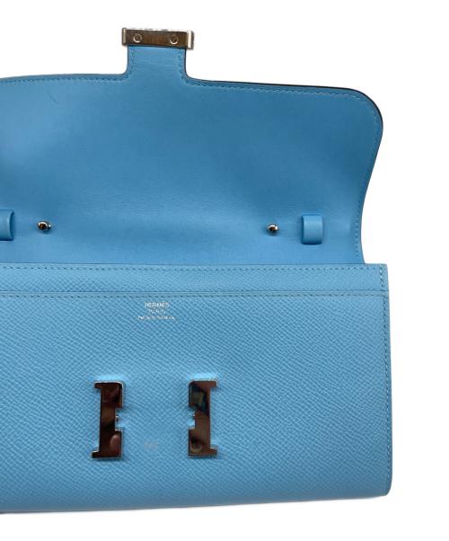 HERMES（エルメス）HERMES (エルメス) Constance Long To Go Wallet コンスタンス ロングトゥーゴー/ヴォーエプソン/スカイブルー/シルバー金具/W刻印:2024年製 スカイブルーの古着・服飾アイテム