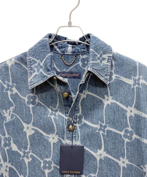 LOUIS VUITTON（ルイ ヴィトン）LOUIS VUITTON (ルイ ヴィトン) モノグラム プリント ショートスリーブ デニム半袖シャツ ブルー サイズ:Sの古着・服飾アイテム