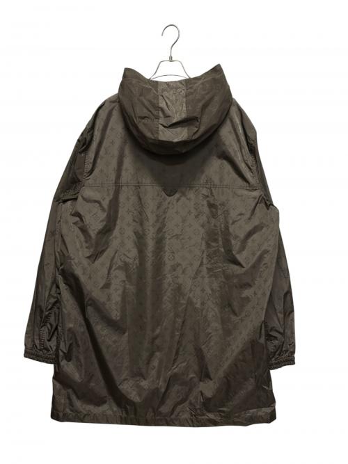 LOUIS VUITTON（ルイ ヴィトン）LOUIS VUITTON (ルイ ヴィトン) ナイロンコート カーキ サイズ:58の古着・服飾アイテム