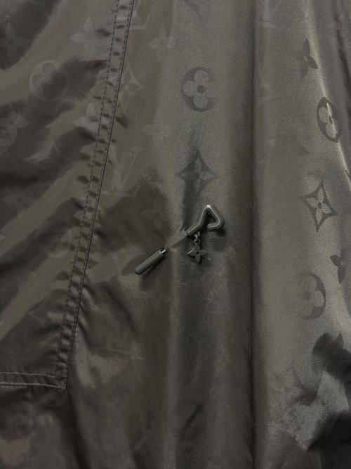 LOUIS VUITTON（ルイ ヴィトン）LOUIS VUITTON (ルイ ヴィトン) ナイロンコート カーキ サイズ:58の古着・服飾アイテム