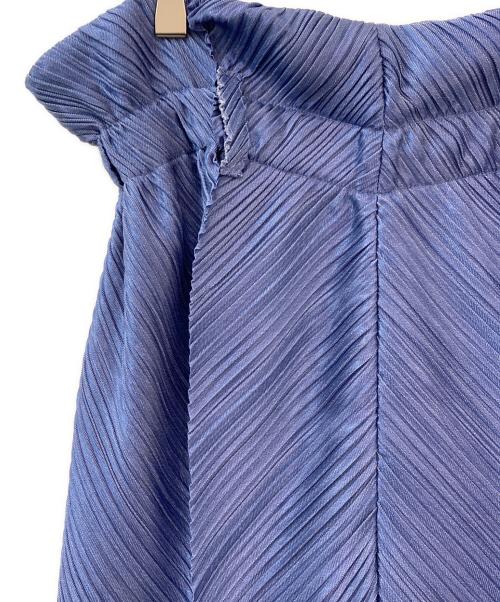 GIORGIO ARMANI（ジョルジオアルマーニ）GIORGIO ARMANI (ジョルジオアルマーニ) プリーツパンツ スカイブルー サイズ:42の古着・服飾アイテム