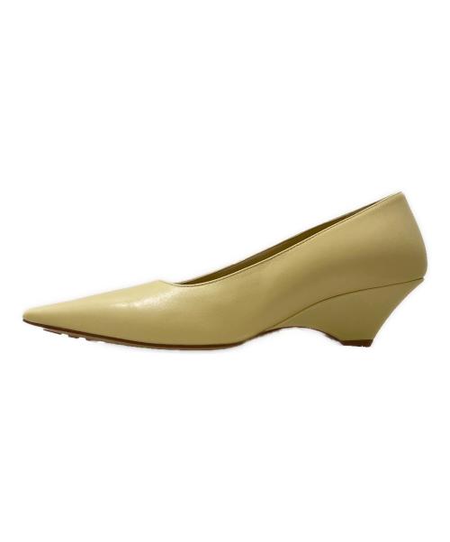 BOTTEGA VENETA（ボッテガベネタ）BOTTEGA VENETA (ボッテガベネタ) ポイントヒールパンプス ベージュ サイズ:35の古着・服飾アイテム
