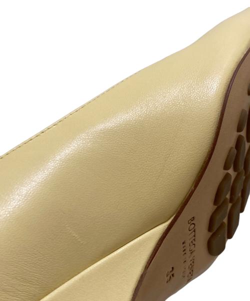 BOTTEGA VENETA（ボッテガベネタ）BOTTEGA VENETA (ボッテガベネタ) ポイントヒールパンプス ベージュ サイズ:35の古着・服飾アイテム
