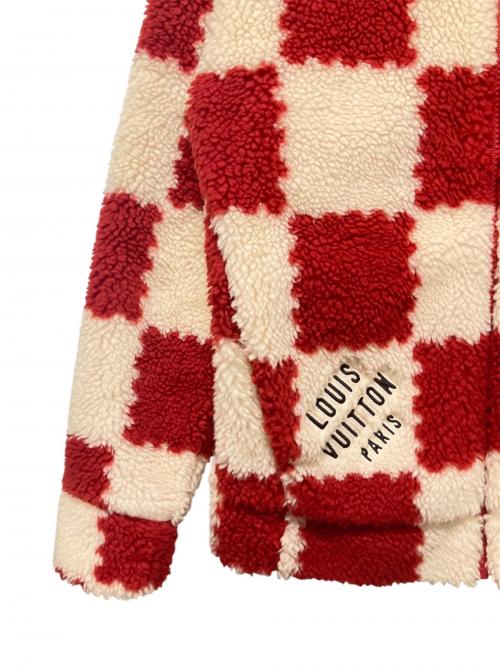 LOUIS VUITTON（ルイ ヴィトン）LOUIS VUITTON (ルイ ヴィトン) ALL OVER DAMIER FLEECE BLOUSON レッド×ホワイト サイズ:Mの古着・服飾アイテム