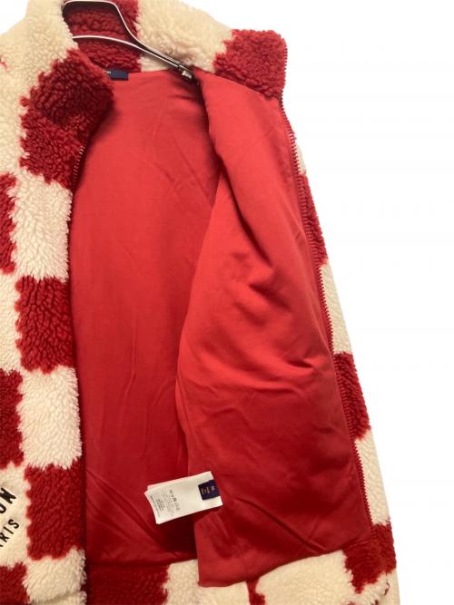 LOUIS VUITTON（ルイ ヴィトン）LOUIS VUITTON (ルイ ヴィトン) ALL OVER DAMIER FLEECE BLOUSON レッド×ホワイト サイズ:Mの古着・服飾アイテム
