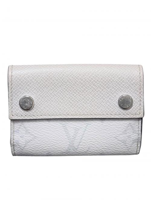LOUIS VUITTON（ルイ ヴィトン）LOUIS VUITTON (ルイ ヴィトン) タイガラマ ディスカバリー コンパクト ウォレット ライトグレー サイズ:-の古着・服飾アイテム