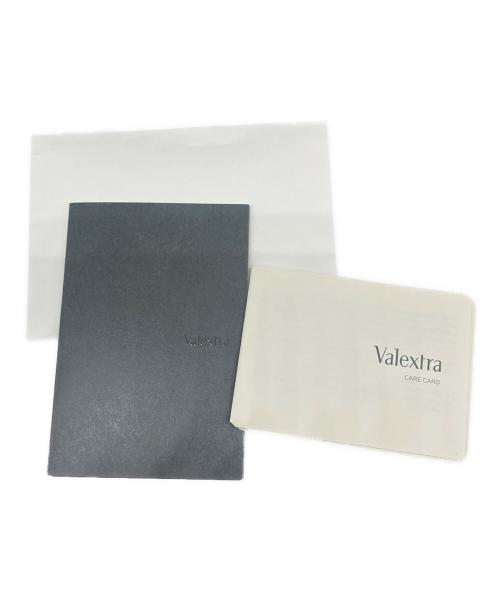 Valextra（ヴァレクストラ）Valextra (ヴァレクストラ) Mini Iside Intarsia ミニ イジィデ インターシャ アイボリー×ブラック サイズ:MINI/ミニの古着・服飾アイテム