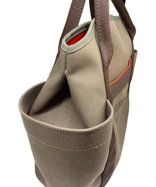 HERMES（エルメス）HERMES (エルメス) Sac de Pansage Groom Bag サック ド パンサージュ グルーム X刻印:2016年製 オリーブ×ブラウン オリーブ×ブラウンの古着・服飾アイテム