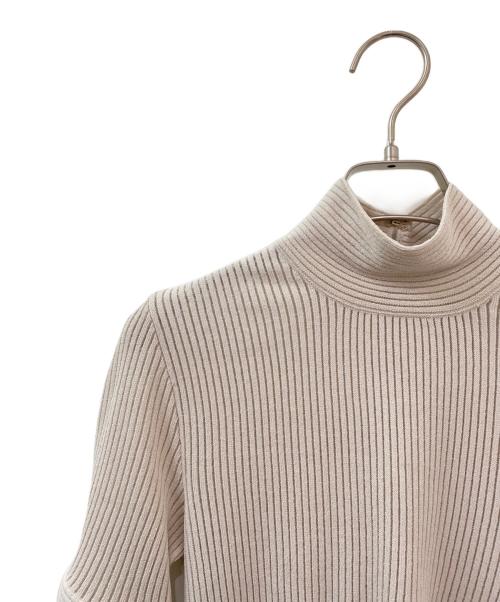 FENDI（フェンディ）FENDI (フェンディ) ショート丈ニット ピンクベージュ サイズ:38の古着・服飾アイテム