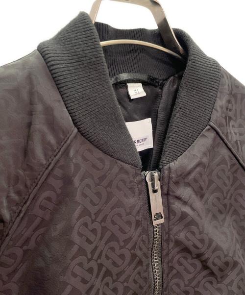 BURBERRY（バーバリー）BURBERRY (バーバリー) TBロゴ ナイロン ブルゾン TB Logo Nylon Jacket/8017543 ブラック サイズ:36の古着・服飾アイテム