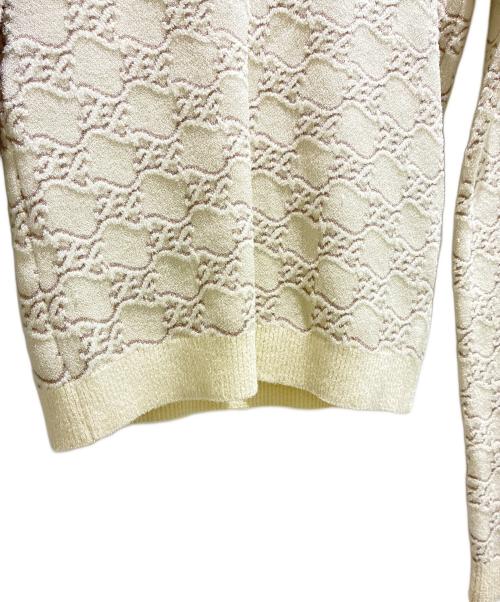 FENDI（フェンディ）FENDI (フェンディ) 総柄タートルネックニット/FZX713 AHED ベージュ サイズ:36の古着・服飾アイテム