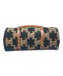 CELINE（セリーヌ）の古着「Blanket & Blanket Holder ブランケット＆ブランケットホルダー/4M0783DP3」