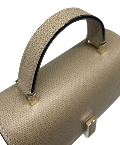 Valextra（ヴァレクストラ）Valextra (ヴァレクストラ) Mini Iside Bag イジィデ ミニ ベージュ サイズ:Mini/ミニの古着・服飾アイテム