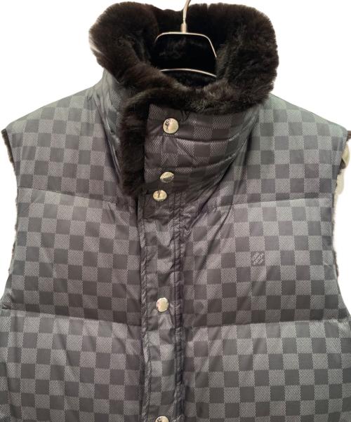 LOUIS VUITTON（ルイ ヴィトン）LOUIS VUITTON (ルイ ヴィトン) ラビットファーリバーシブルダウンベスト/Reversible Down Vest/RM092D MPBS80PL6 ブラック サイズ:44の古着・服飾アイテム