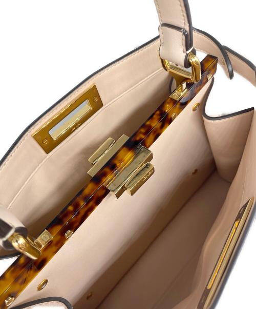 FENDI（フェンディ）FENDI (フェンディ) Peekaboo ISeeU Medium Bag ピーカブー アイシーユー ミディアム/8BN321 AF2J F1BA9 サイズ:ミディアム/mediumの古着・服飾アイテム