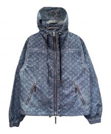 LOUIS VUITTON（ルイ ヴィトン）の古着「Hooded Polyester Jacket フーデット ポリエステル ジャケット/FHC012PAY」｜ライトグレー